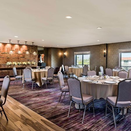 Embassy Suites By Hilton Scottsdale Resort Екстер'єр фото