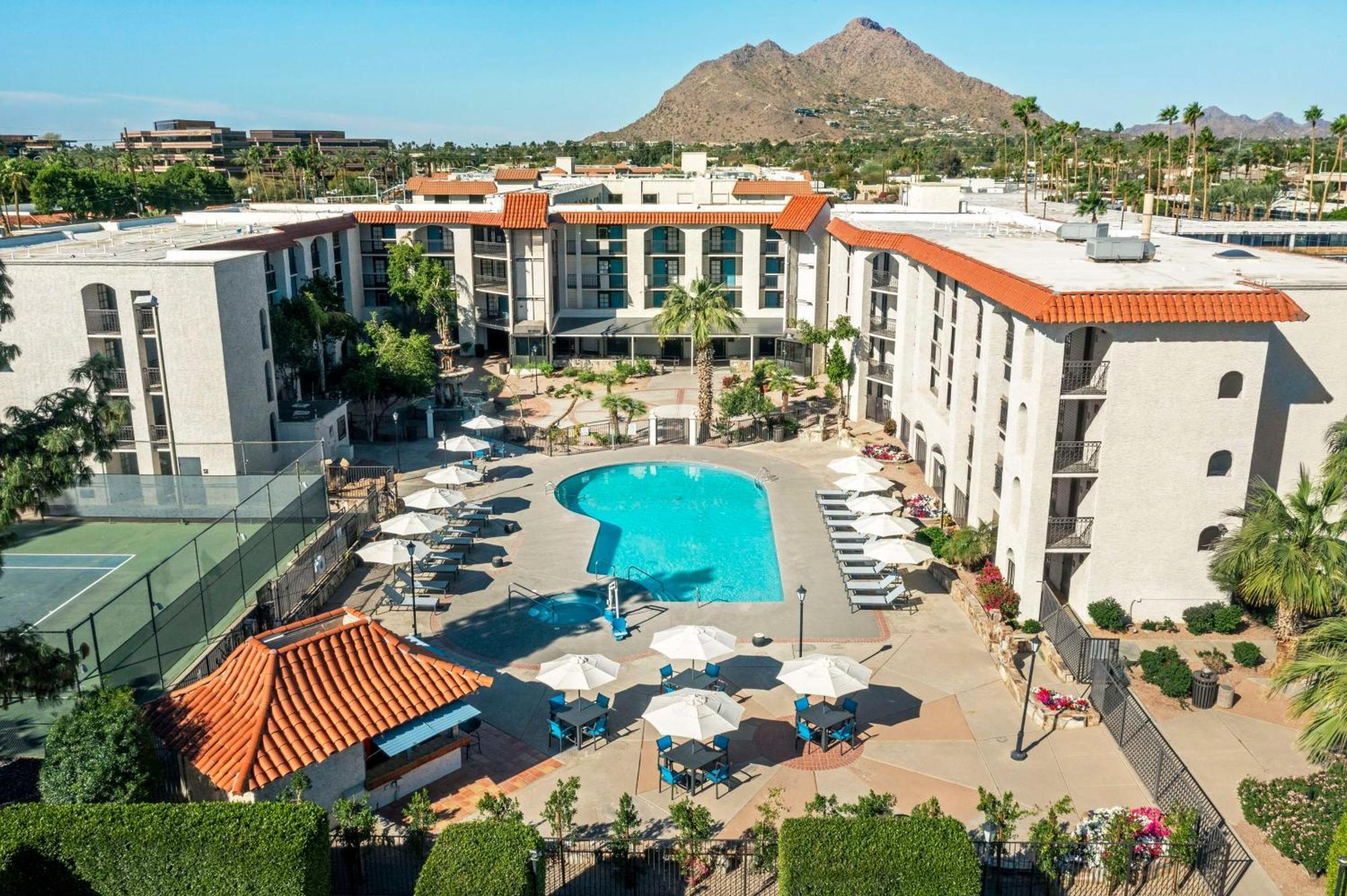Embassy Suites By Hilton Scottsdale Resort Екстер'єр фото