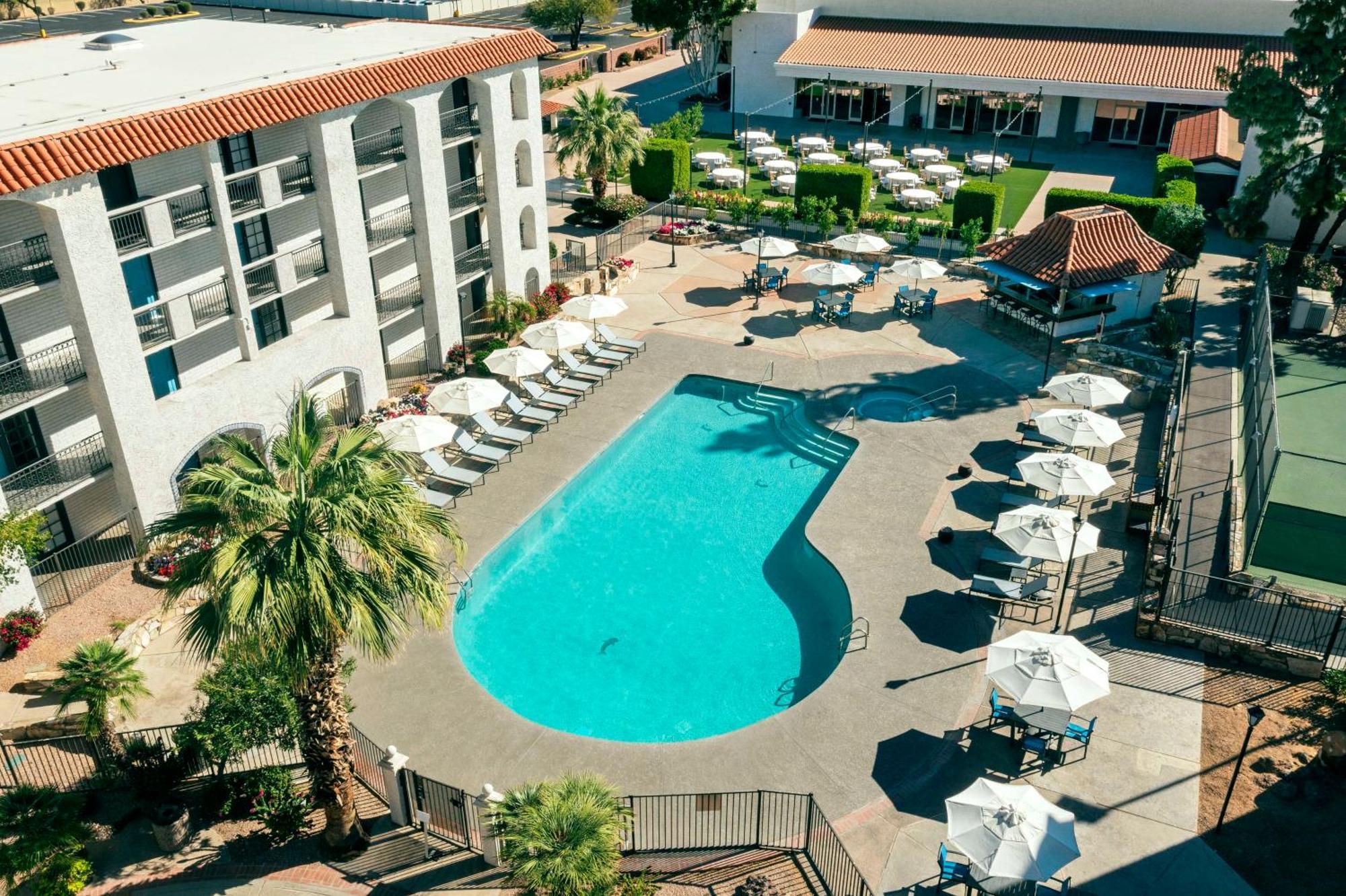 Embassy Suites By Hilton Scottsdale Resort Екстер'єр фото